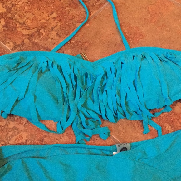 Roxy Bikini - Picture 2 of 4